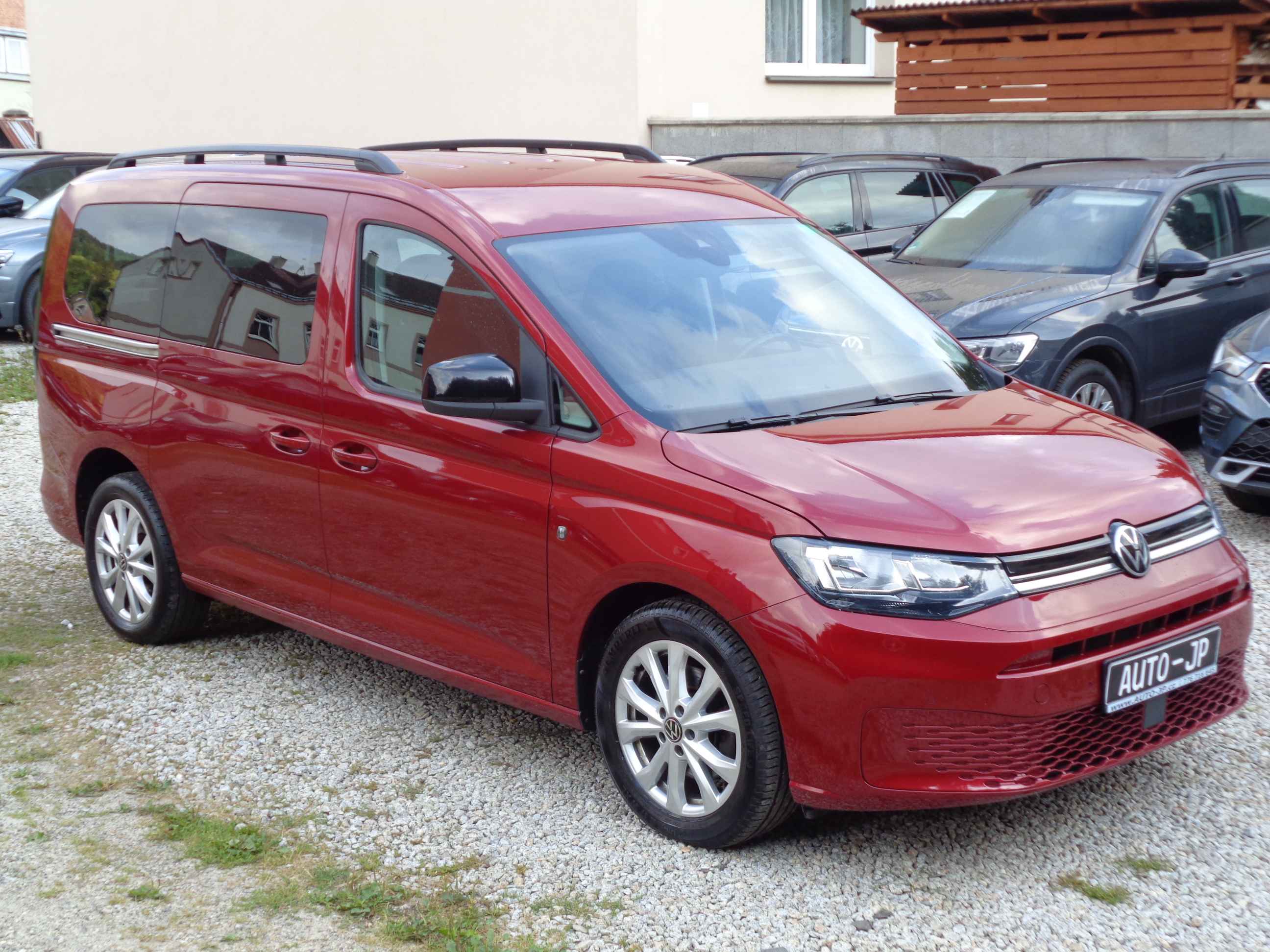  VW Caddy MAXI 2,0 TDI LIFE - 7míst DSG ACC 17ALU NAVI