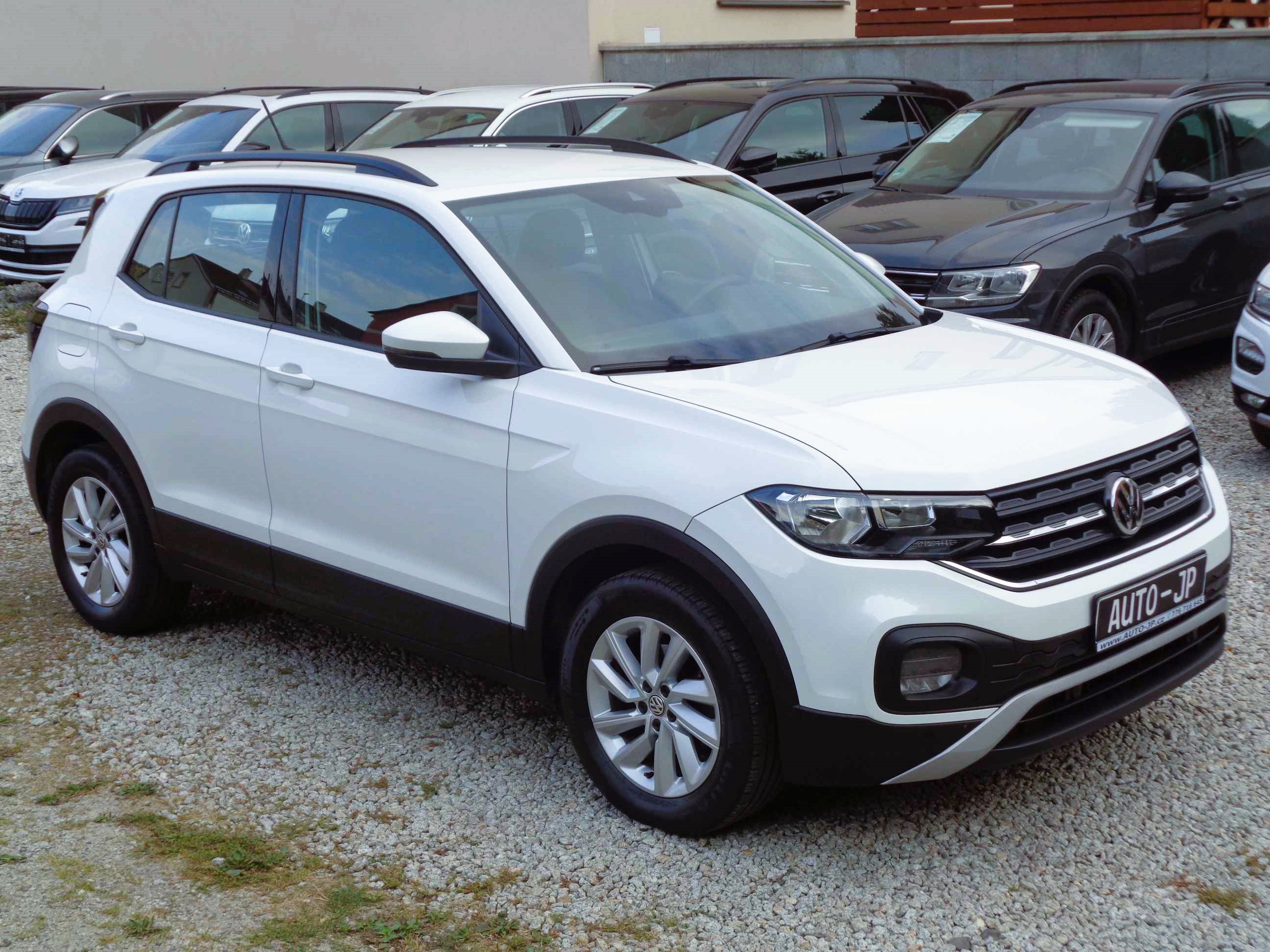  VW T-cross 1,0 TSI LIFE - 16ALU 7airbag